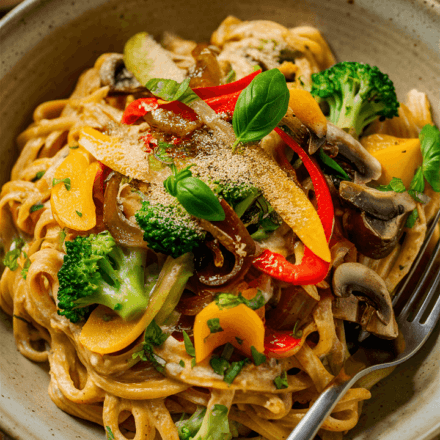 Creamy Vegan Pasta Primavera